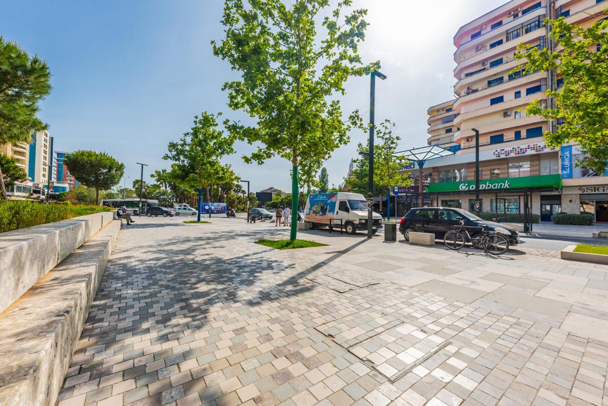 City Center Apartments By Kondo Stays Vlora Kültér fotó