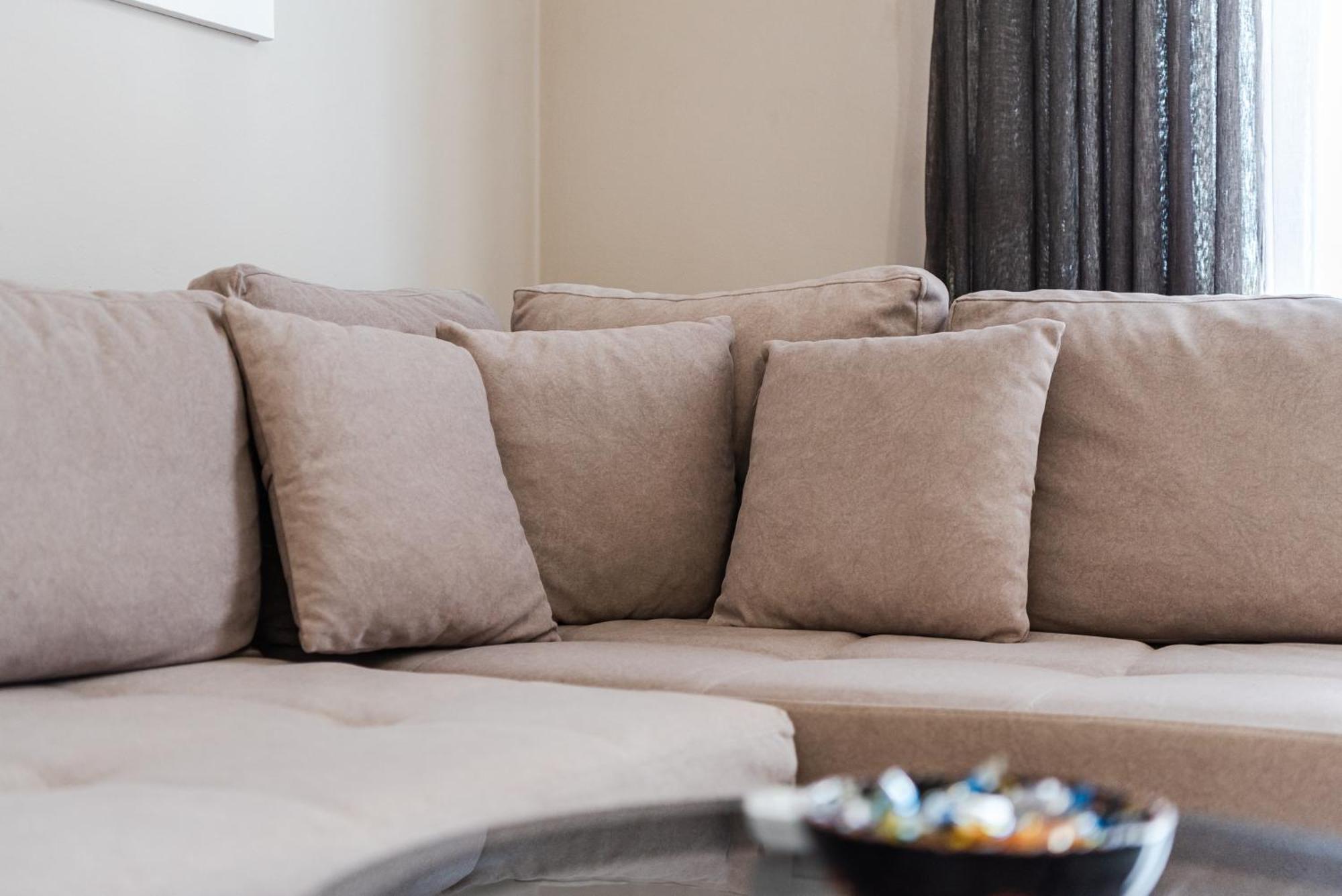 City Center Apartments By Kondo Stays Vlora Kültér fotó