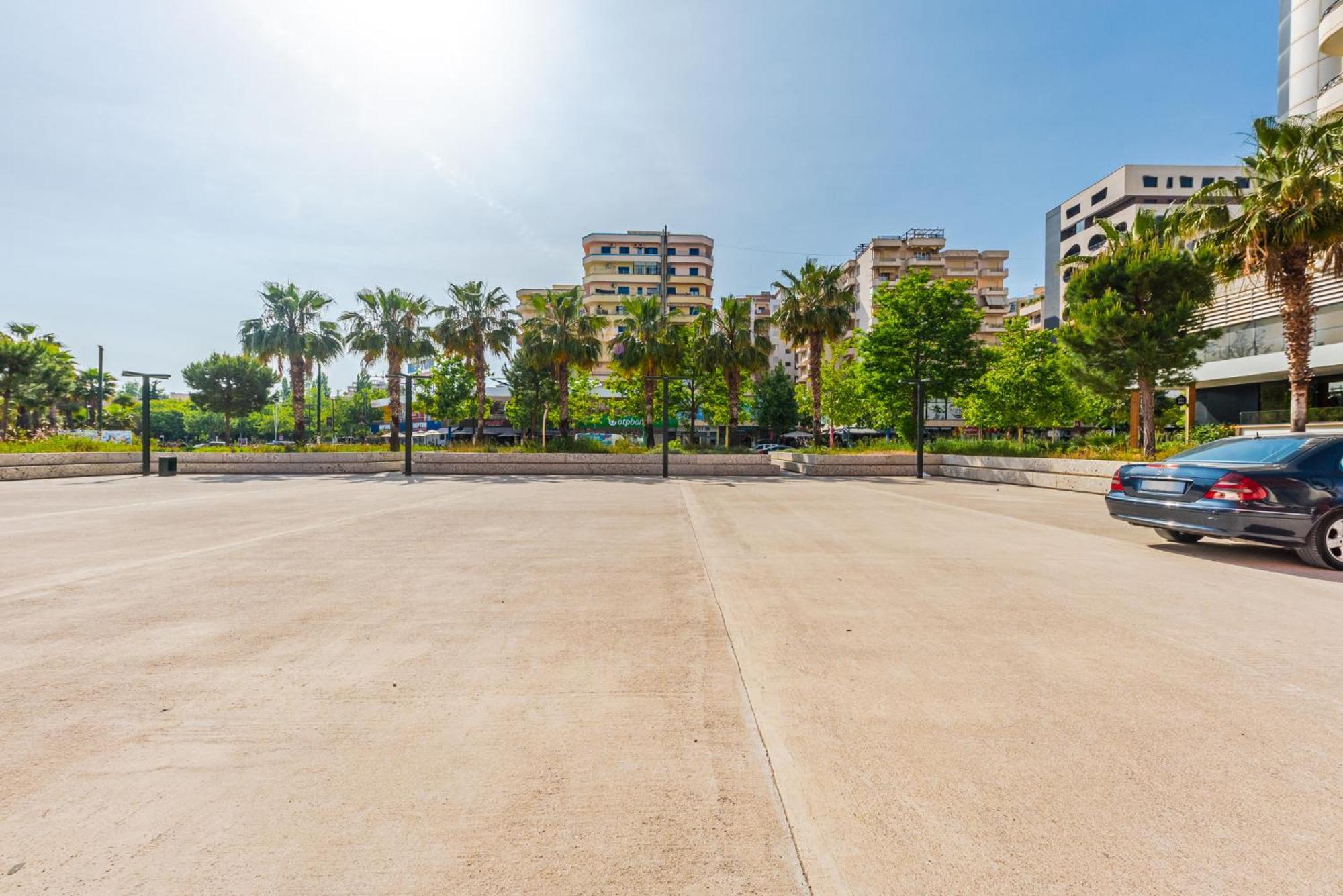 City Center Apartments By Kondo Stays Vlora Kültér fotó