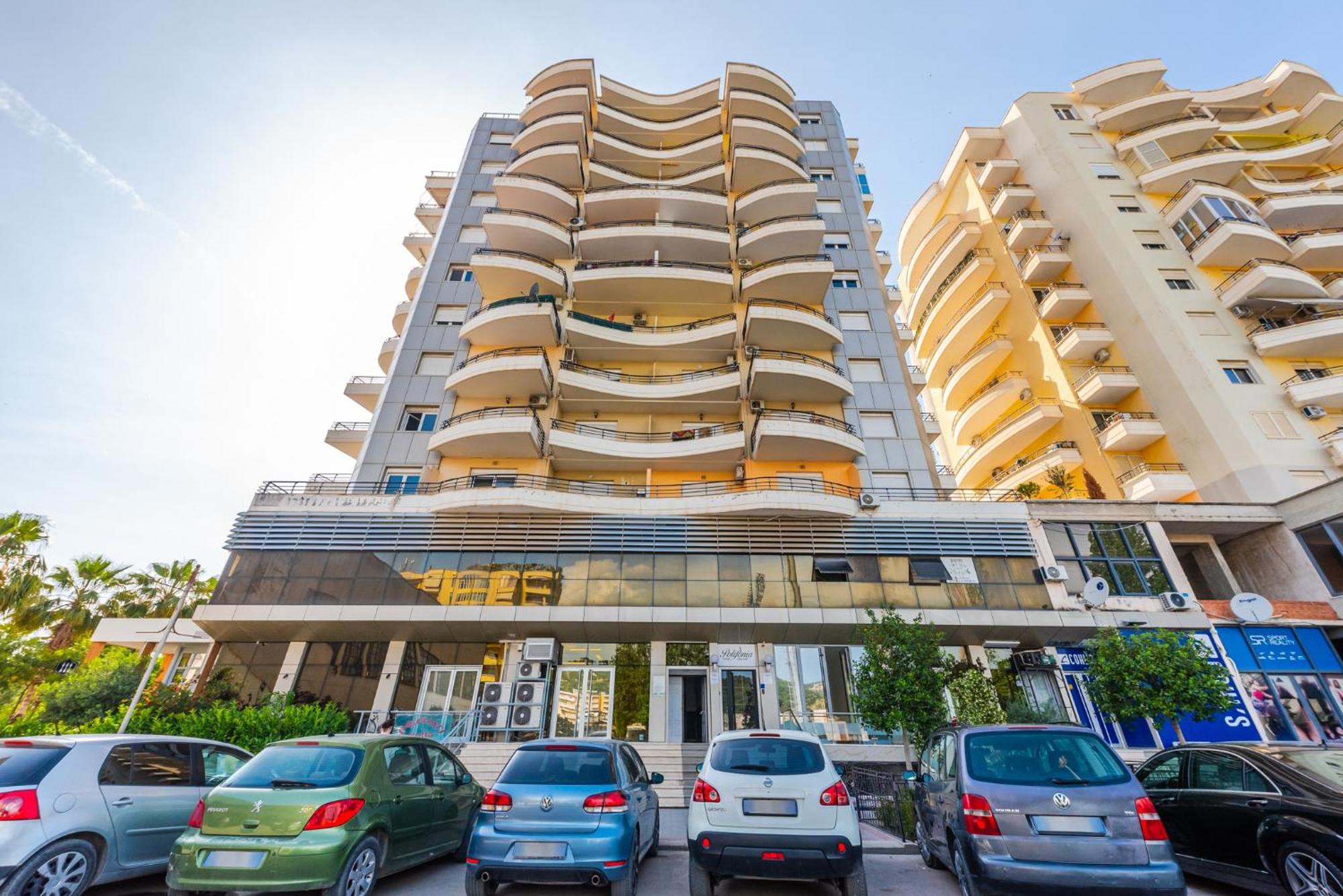 City Center Apartments By Kondo Stays Vlora Kültér fotó