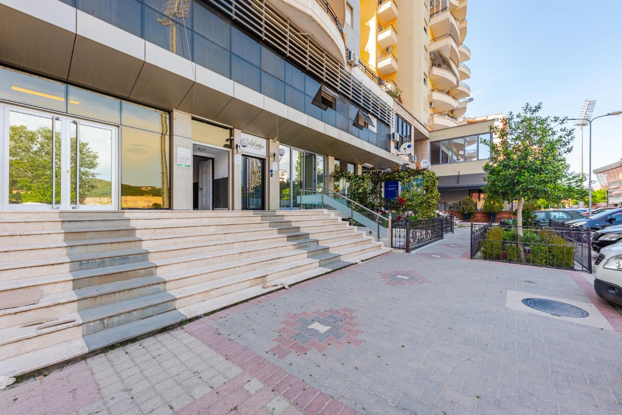 City Center Apartments By Kondo Stays Vlora Kültér fotó