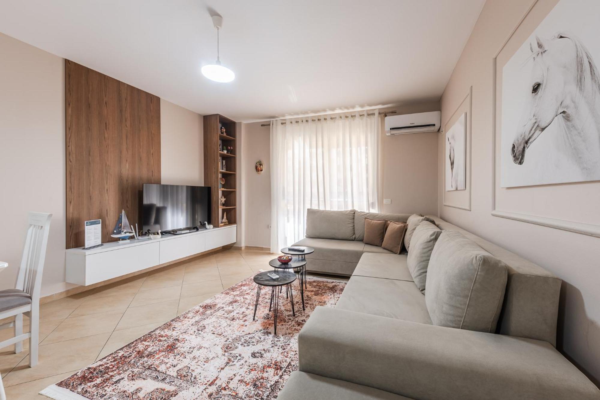 City Center Apartments By Kondo Stays Vlora Kültér fotó