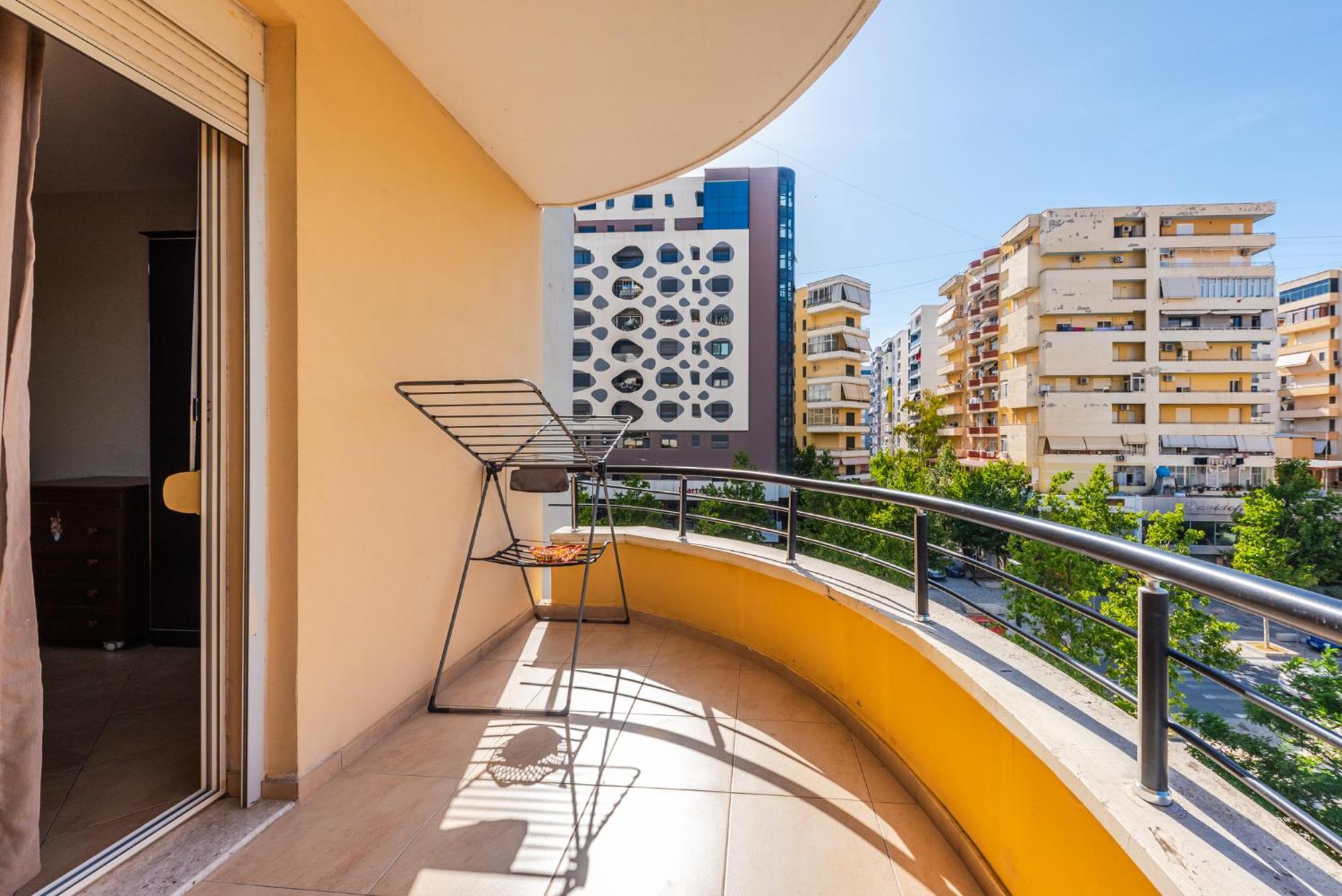 City Center Apartments By Kondo Stays Vlora Kültér fotó